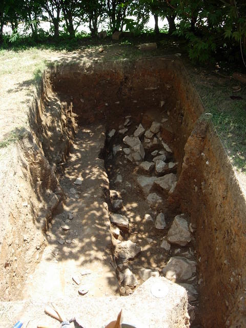 Front extension trench