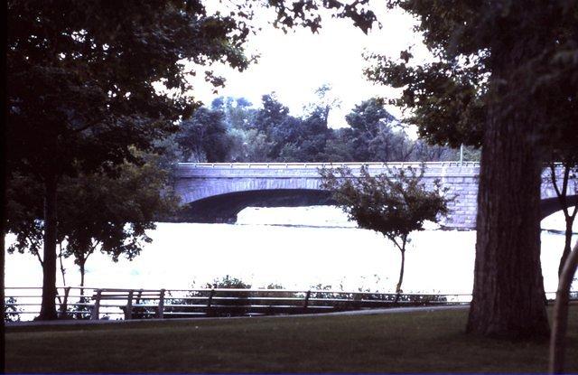 River near Niagara Falls