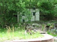 Remains of lockhouse at Lock #16